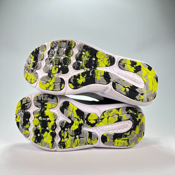 Under Armour Charged Assert 10 Gray Black Running Shoes 3026182-105 Youth Size 6 - Picture 8 of 10